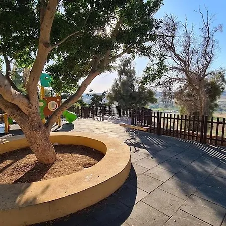 Duplex 2br Penthouse With Balcony, Rooftop & Views By 360 Estates *