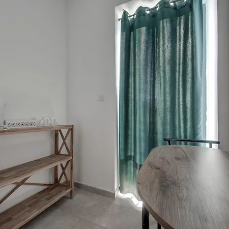 公寓 Duplex 2br Penthouse With Balcony, Rooftop & Views By 360 Estates *