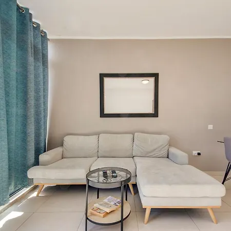 Duplex 2br Penthouse With Balcony, Rooftop & Views By 360 Estates 公寓 莫斯塔