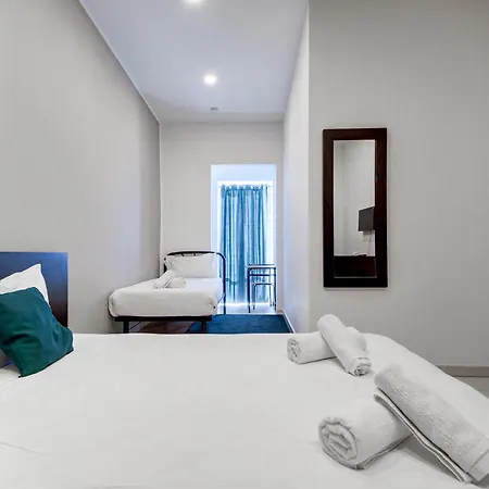 Duplex 2br Penthouse With Balcony, Rooftop & Views By 360 Estates * Mosta